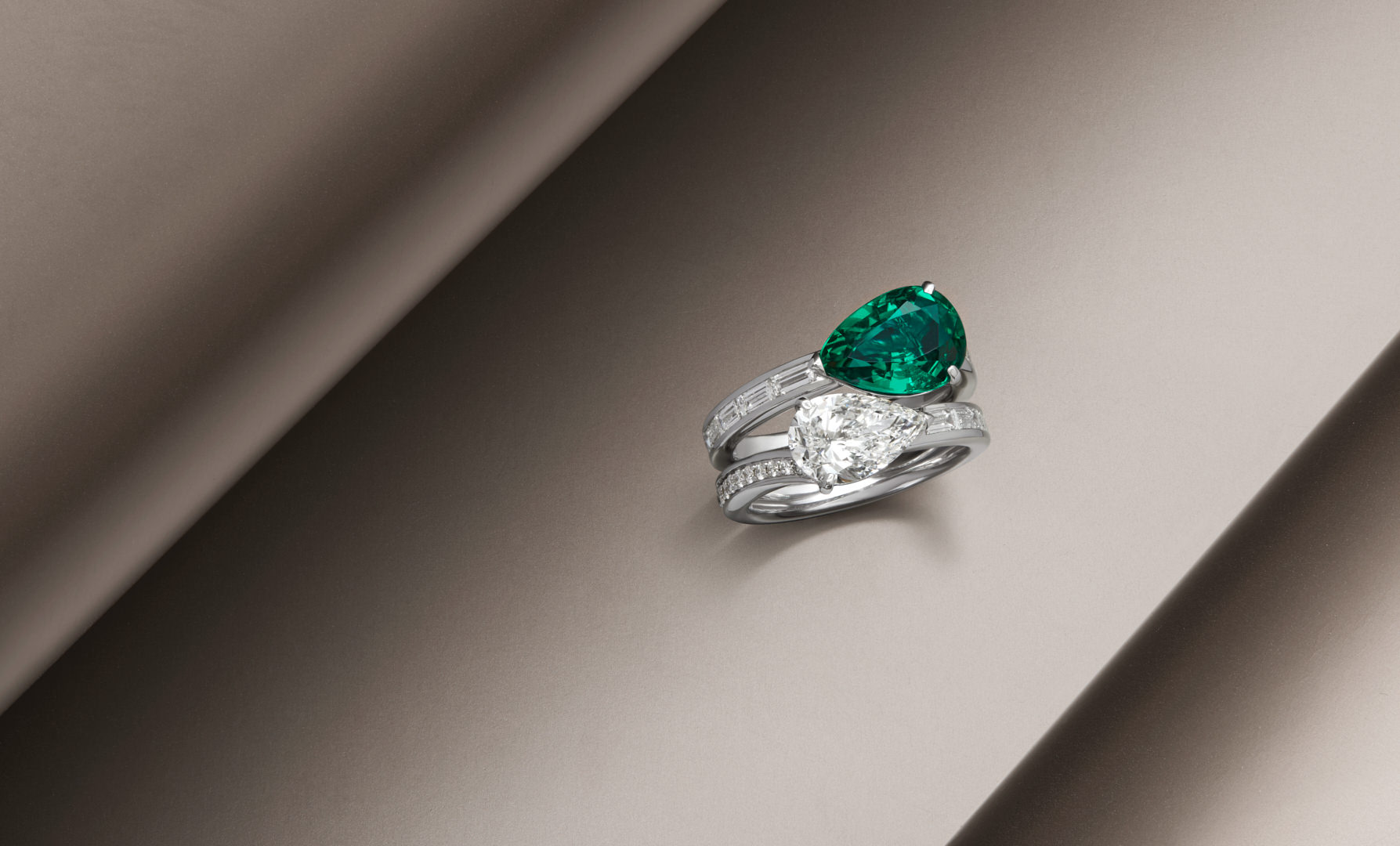 Luca Ferrante fotografo di gioielli per marketing su instagram a Roma