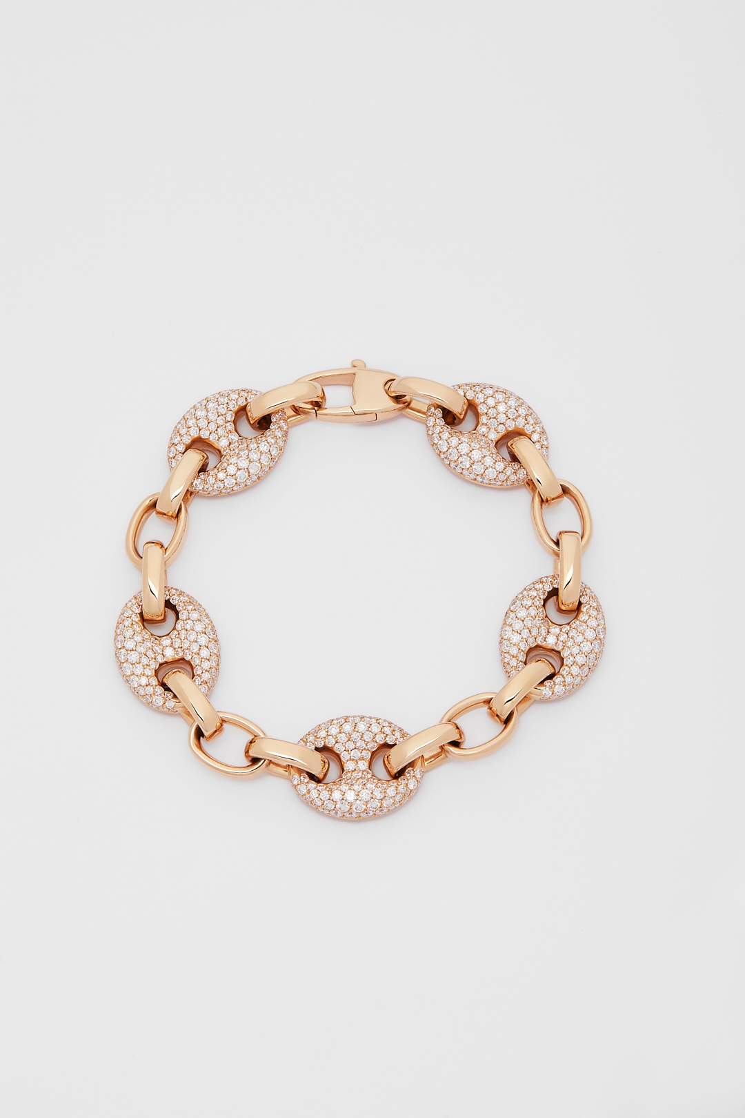 Studio Fotografico Ferrante - fotografo still life di gioielli a Roma