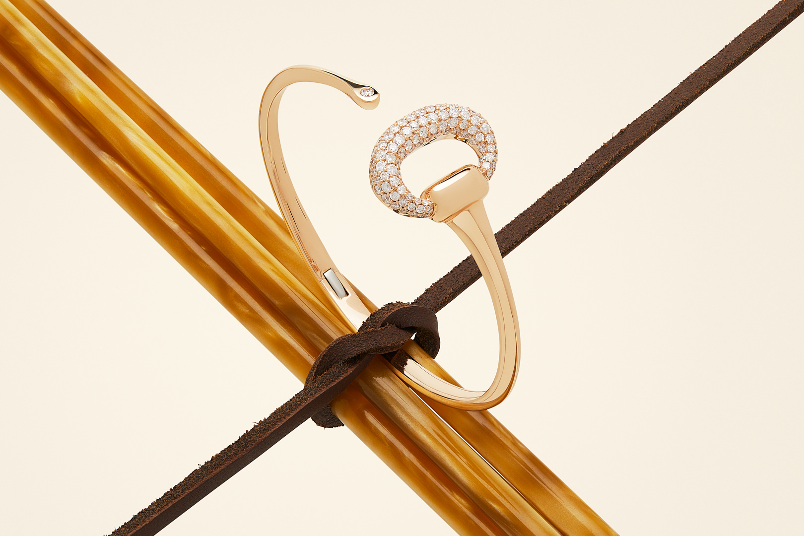 Fotografo di gioielli per pubblicità a Roma - Studio Fotografico Ferrante