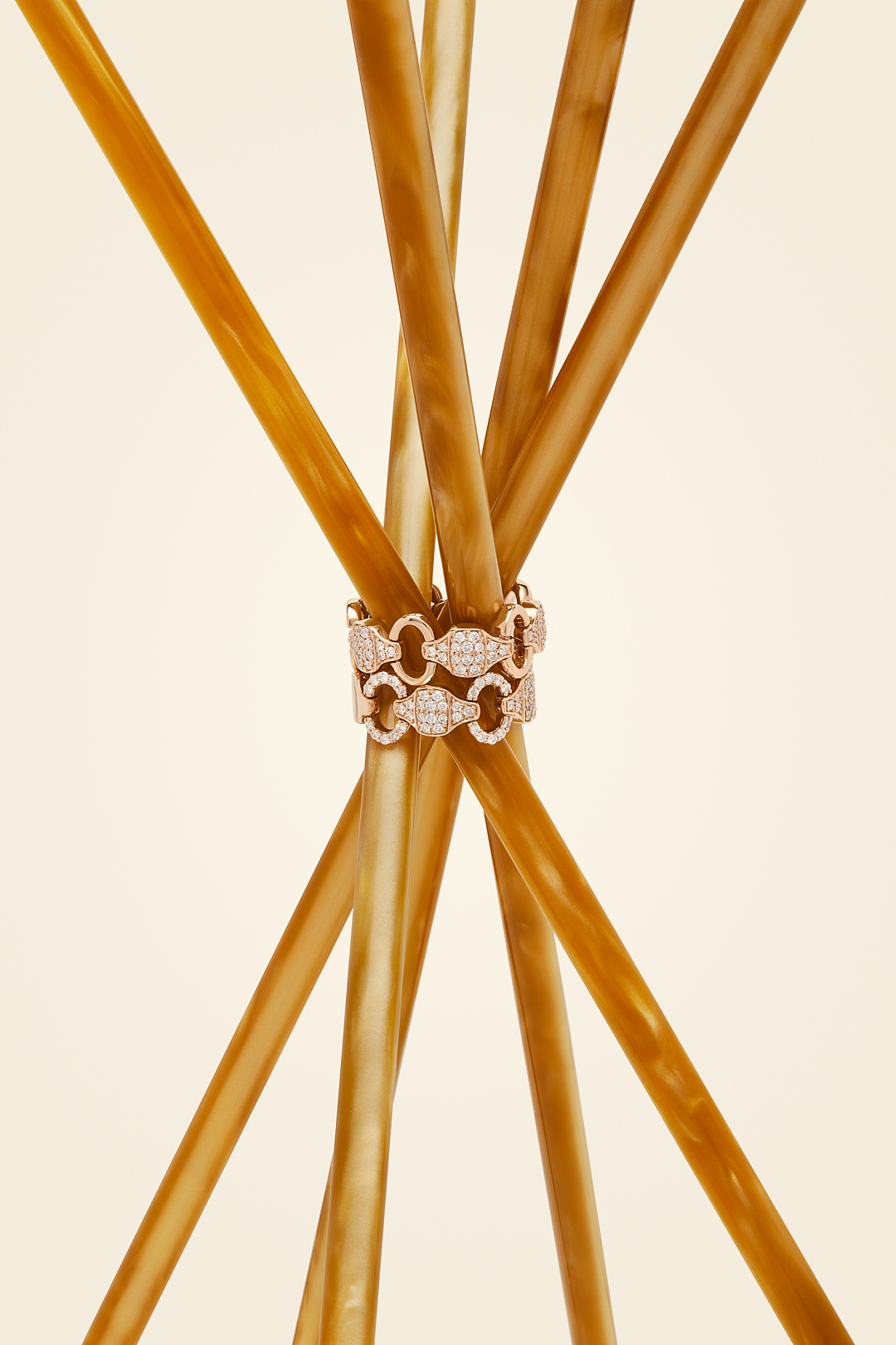 Fotografo di gioielli per pubblicità a Roma - Studio Fotografico Ferrante