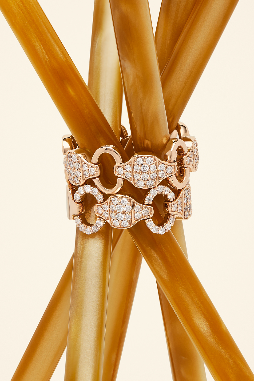 Fotografo di gioielli per pubblicità a Roma - Studio Fotografico Ferrante